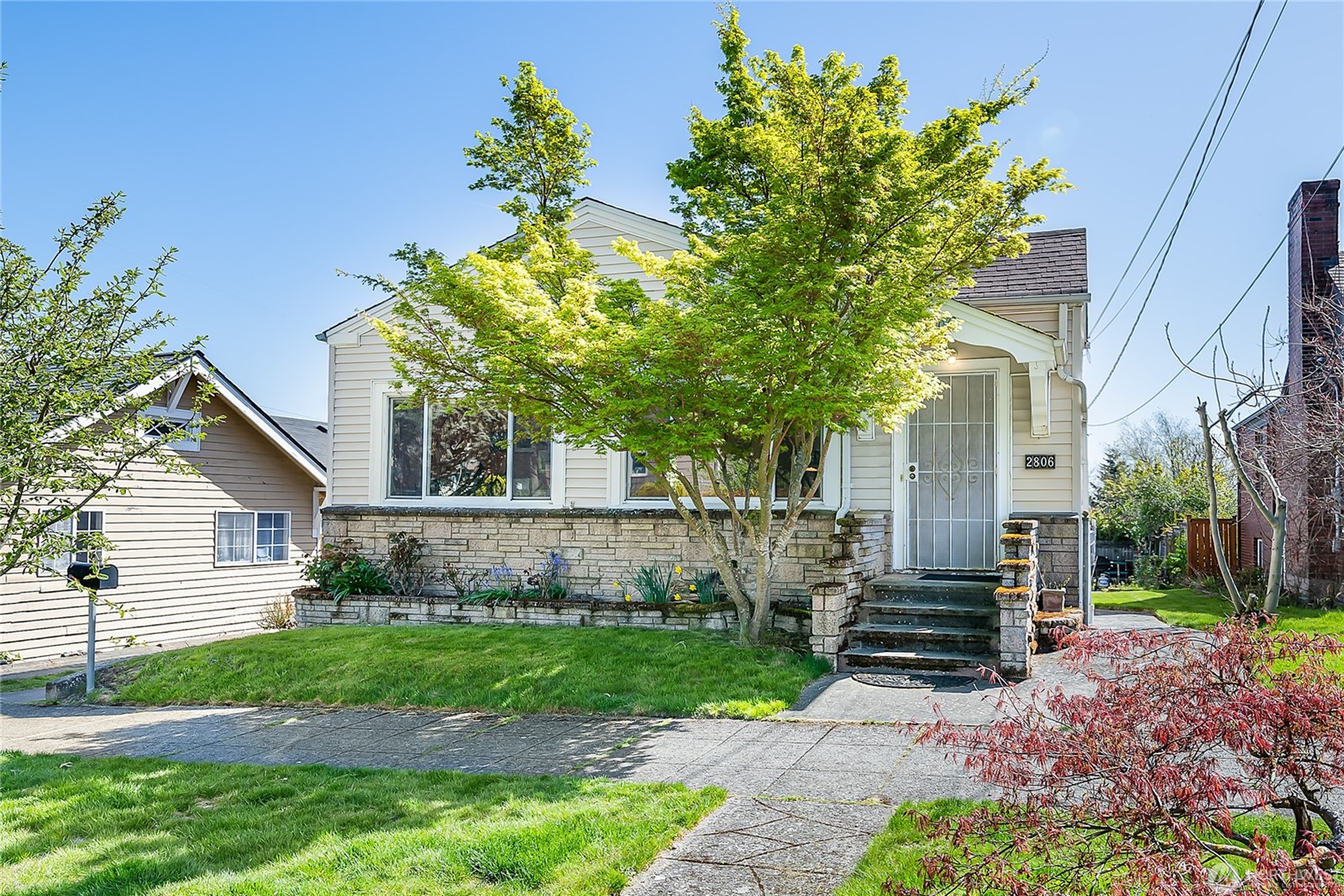 2806 18th Avenue South
